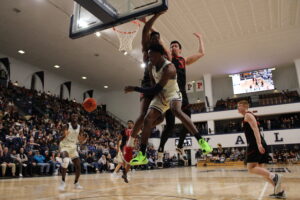 Bez Mbeng ’25 in action against Cornell earlier this season.